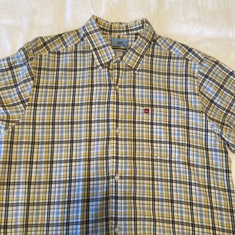 Quiksilver plaid multicolored hey white yellow and blue, button down.